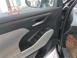 تۆیۆتا هایلاندەر